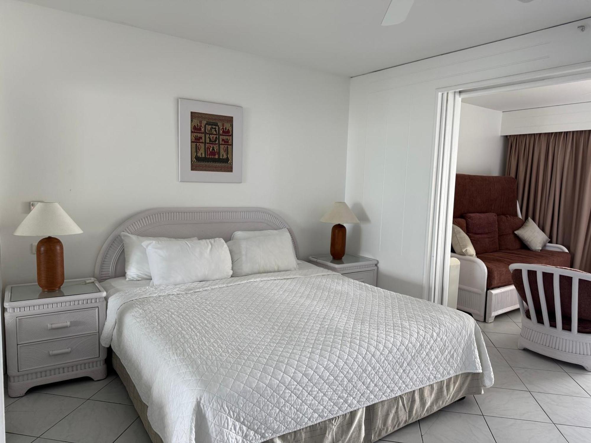 Sapphire Beach Club Resort Cupecoy  Екстериор снимка