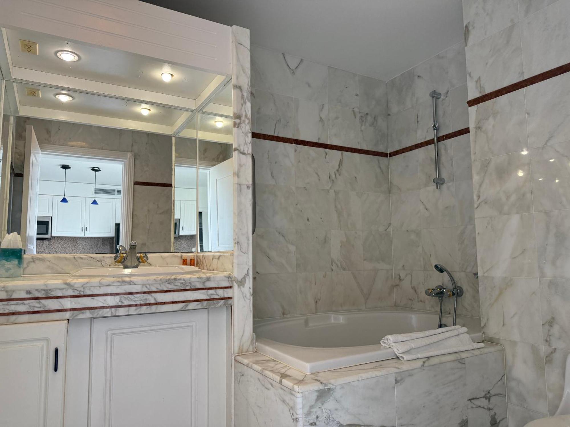 Sapphire Beach Club Resort Cupecoy  Екстериор снимка